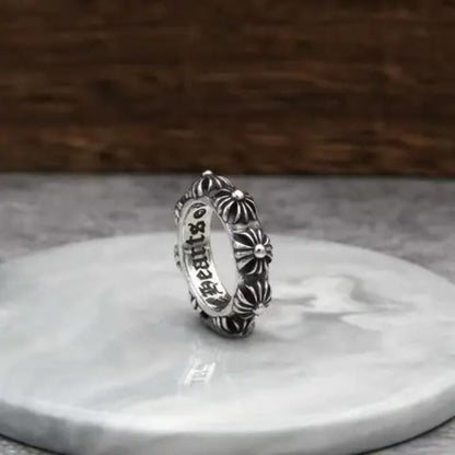 Bague Designer Croix Vintage Homme – Bague Large en Acier Inoxydable Style Luxe